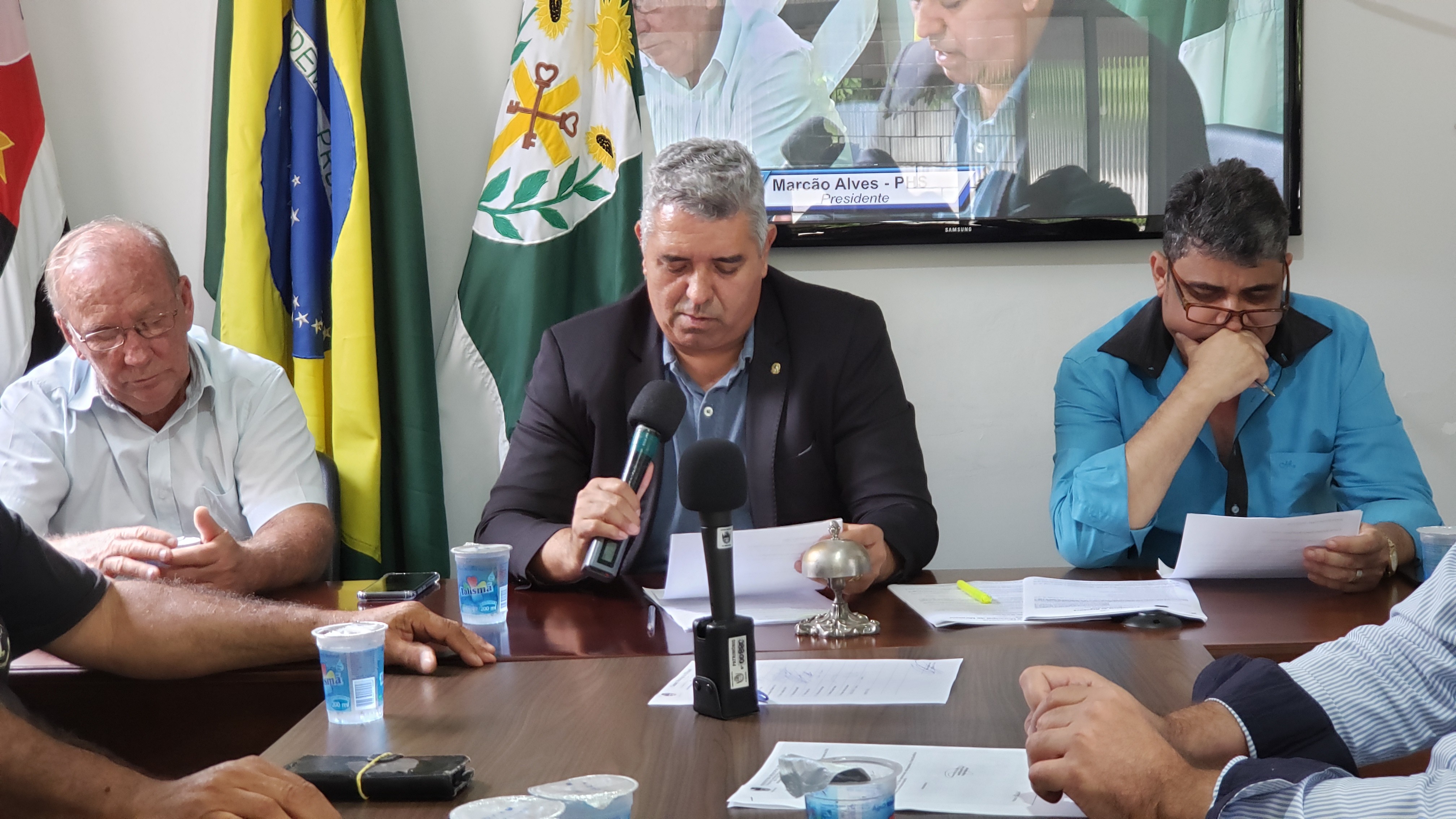 Cada vereador teve direito a até três minutos para fazer perguntas / CMM